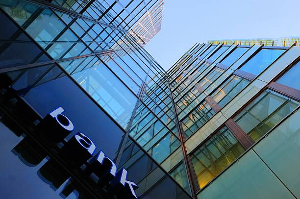 受贿136000000元，工商银行上海分行原行长顾国明被判无